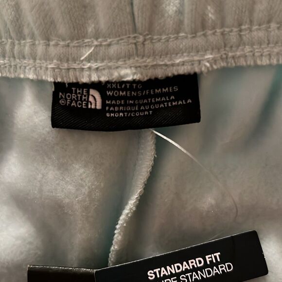 š TheāNorth Face Women's Half Dome Fleece Shorts, XXL, Skylight Blue - Picture 6 of 7